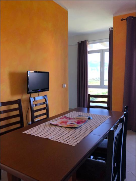 Rainbow Holiday Apartments Wlora Zewnętrze zdjęcie